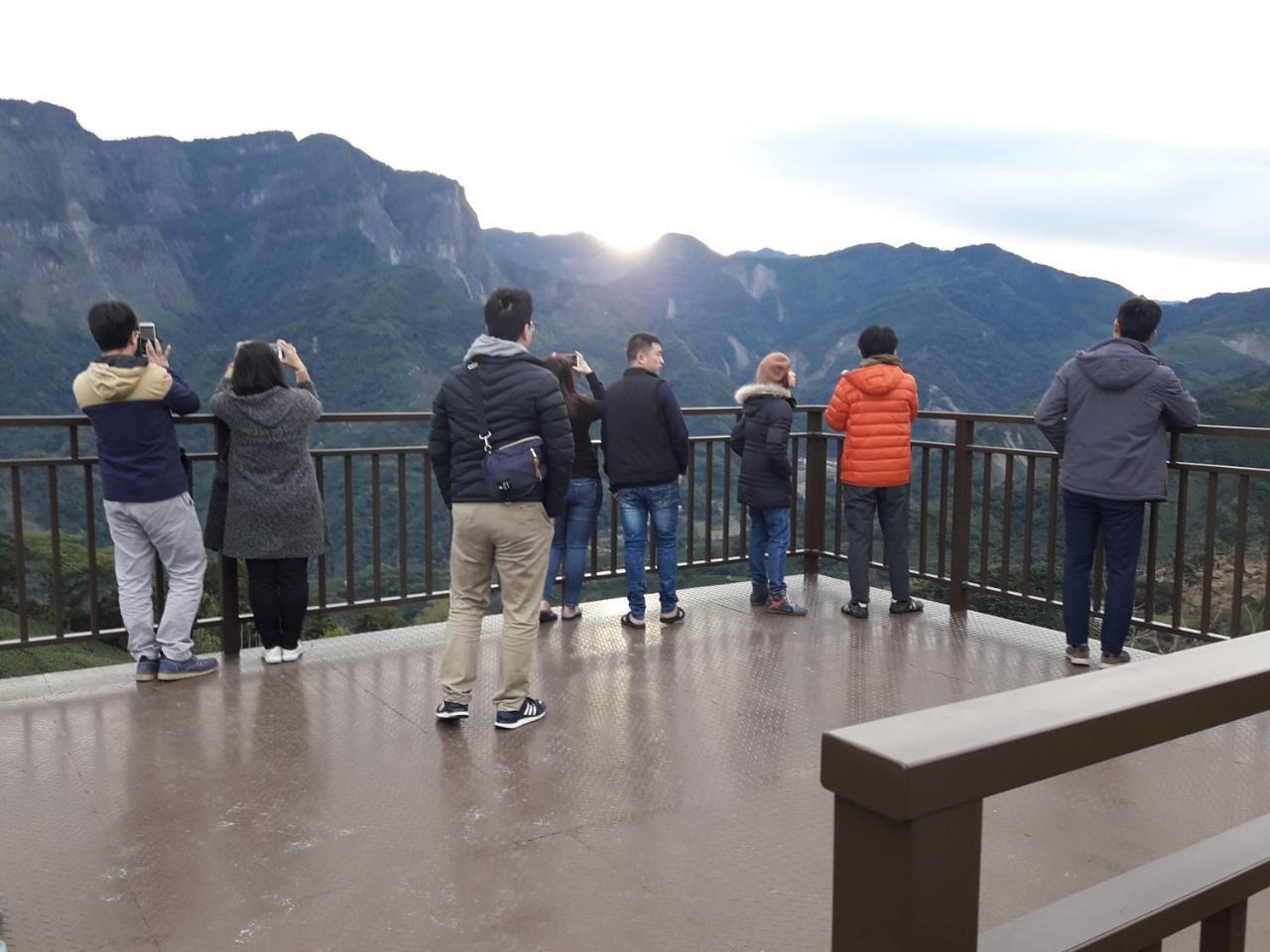 Alishan Shanyunhua B&B Homestay Meishan Exteriör bild